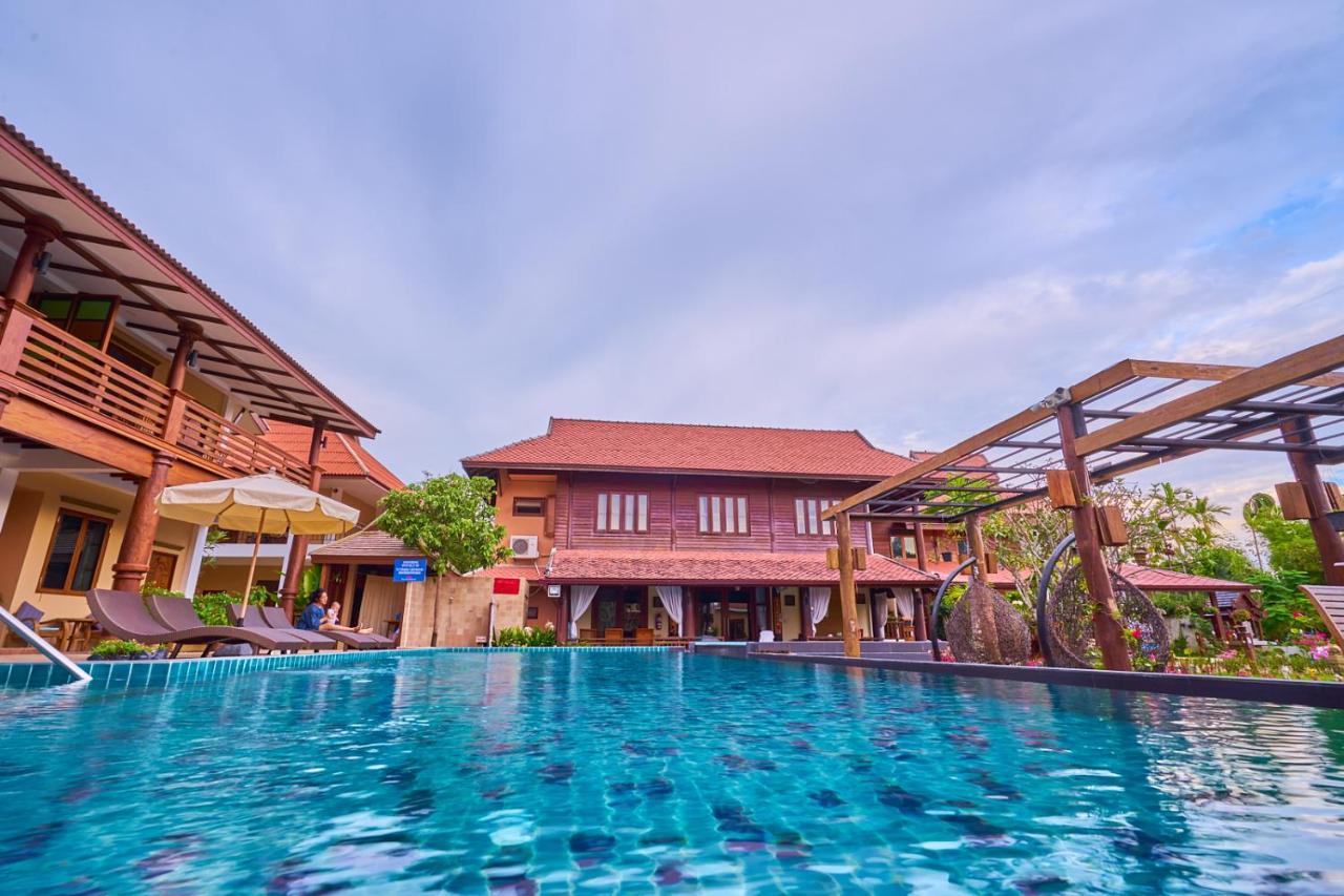 Mina Garden Villa Resort Chiang Mai Exterior photo