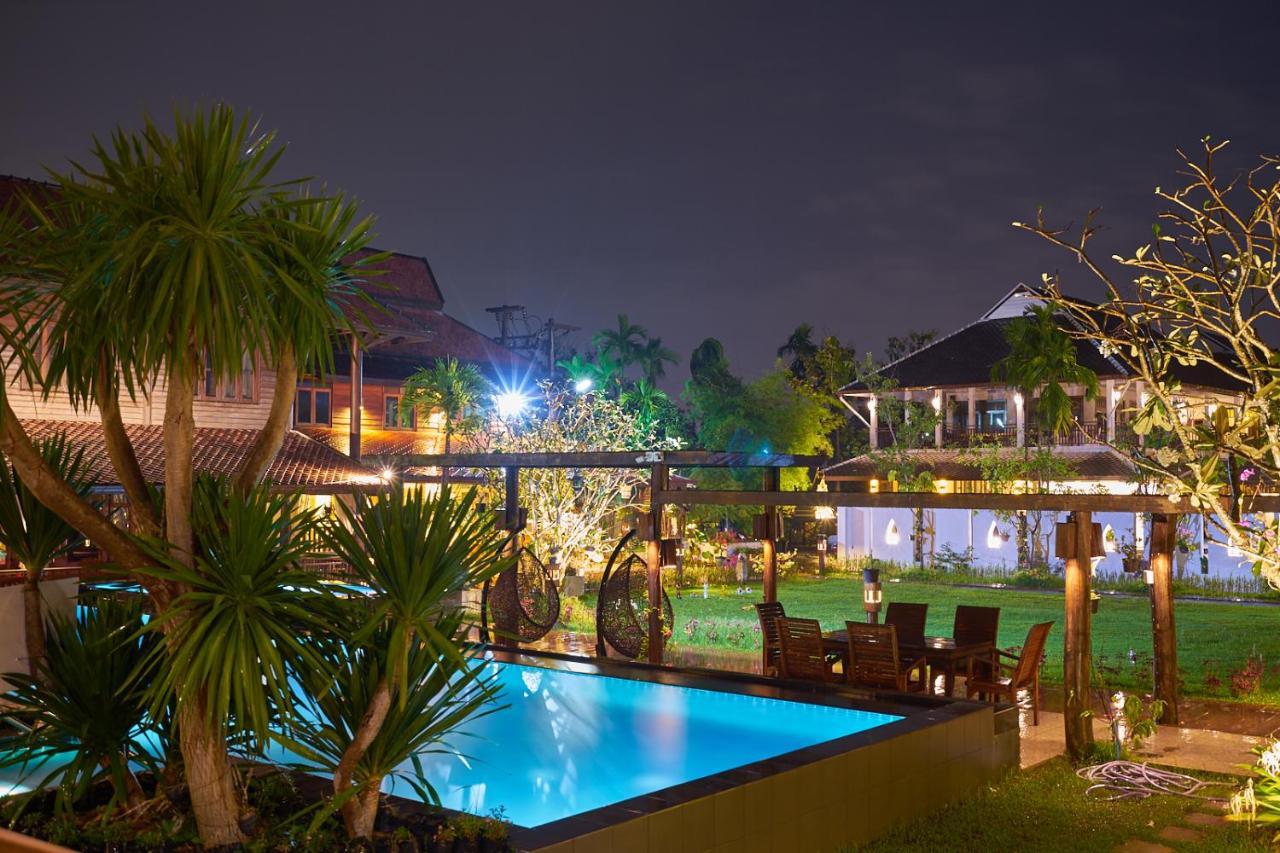 Mina Garden Villa Resort Chiang Mai Exterior photo